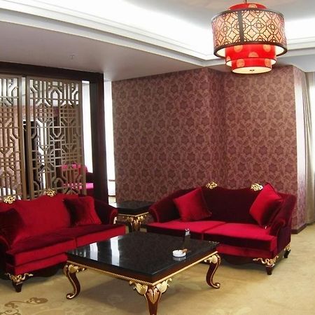 Gansu International Hotell Lanzhou Exteriör bild